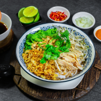 Phở Gà trộn Lớn 