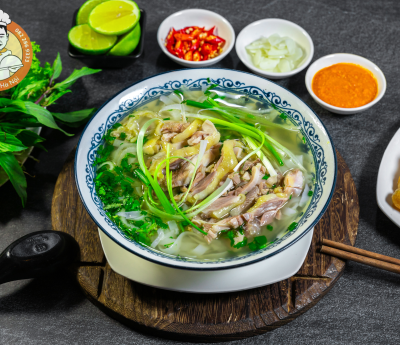 Phở Gà Đùi / Cánh 